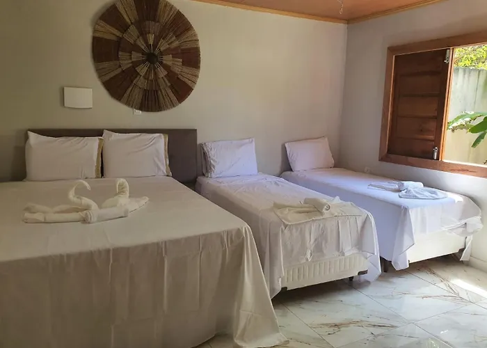 Bangalô em uma área próxima a praia e centro Porto Seguro
